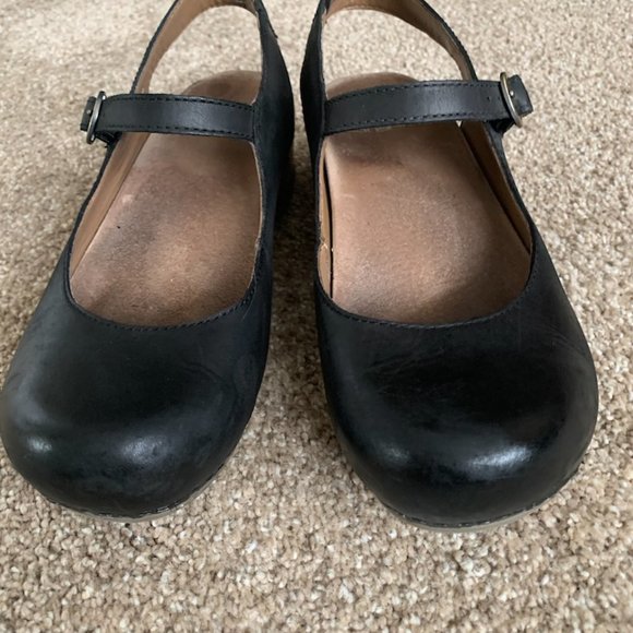 Dansko Maureen Black Oiled Sling Clog - Picture 4 of 7